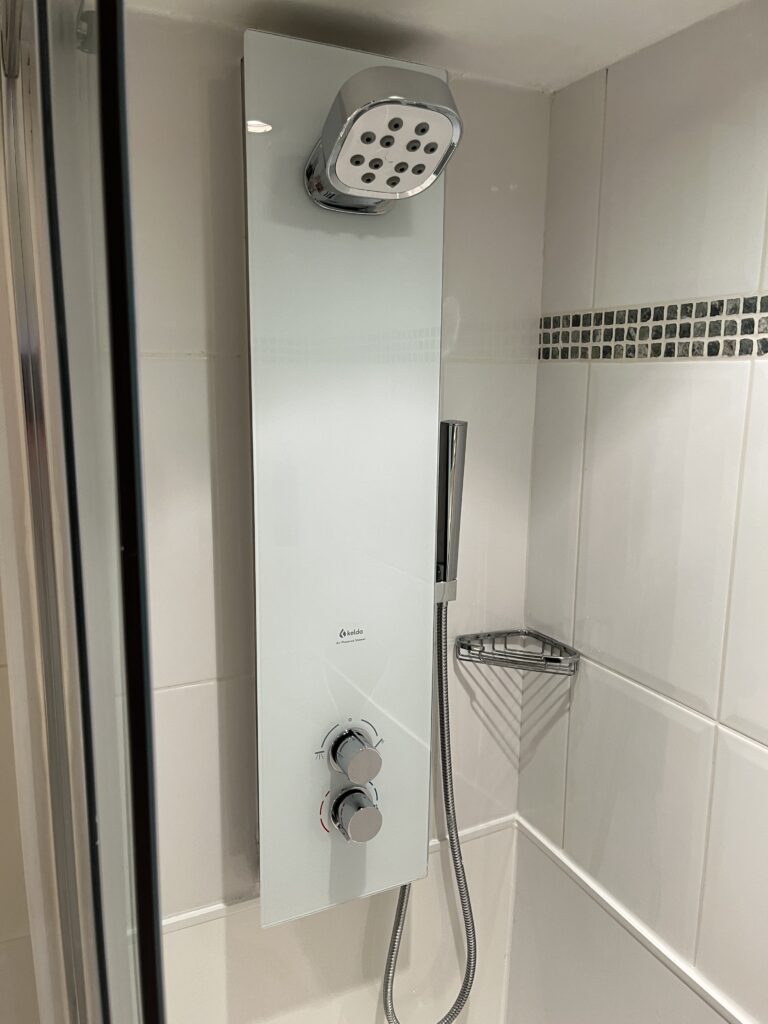 hilton hotel showers